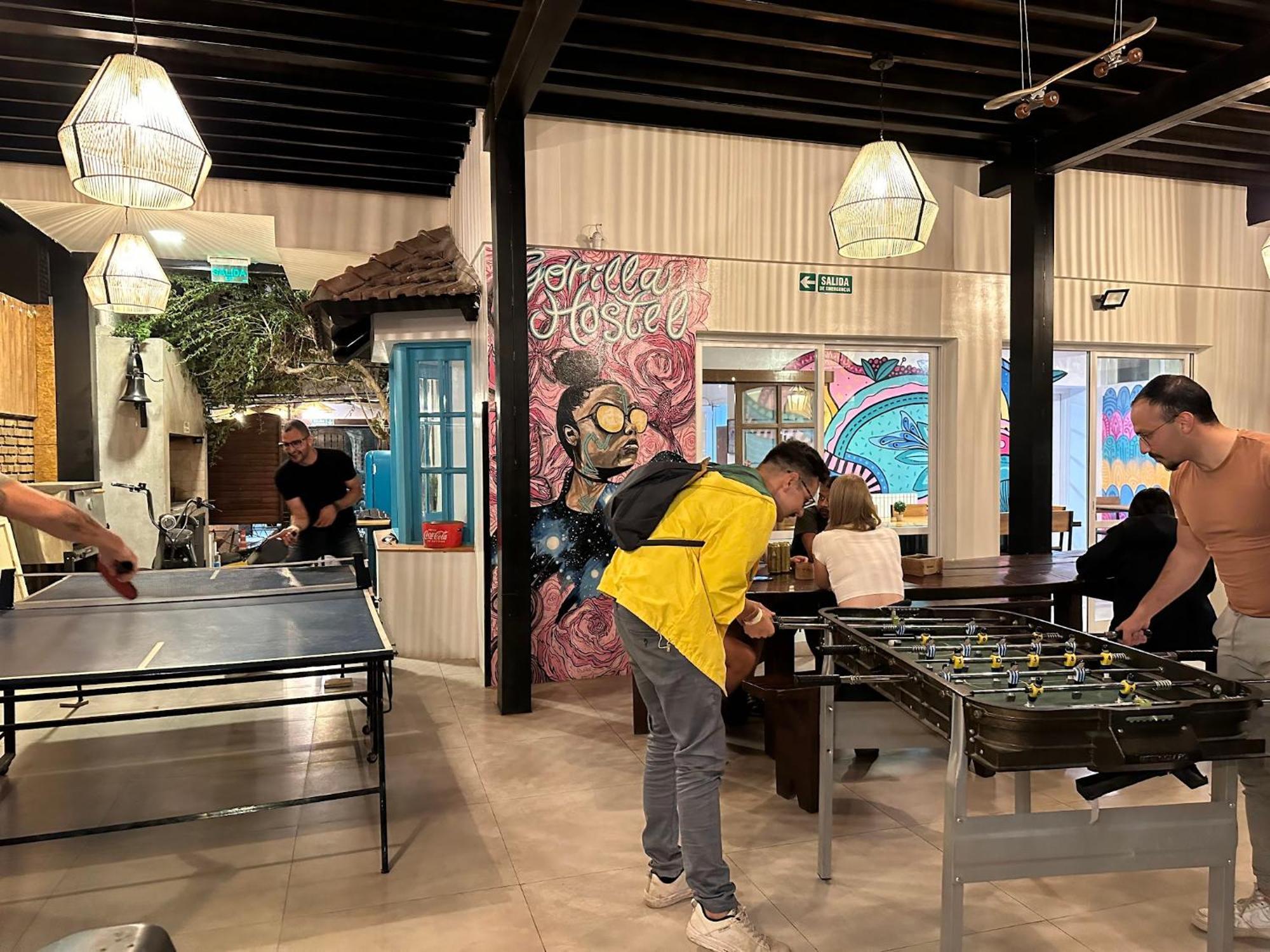 Gorilla Hostel Mendoza Ngoại thất bức ảnh