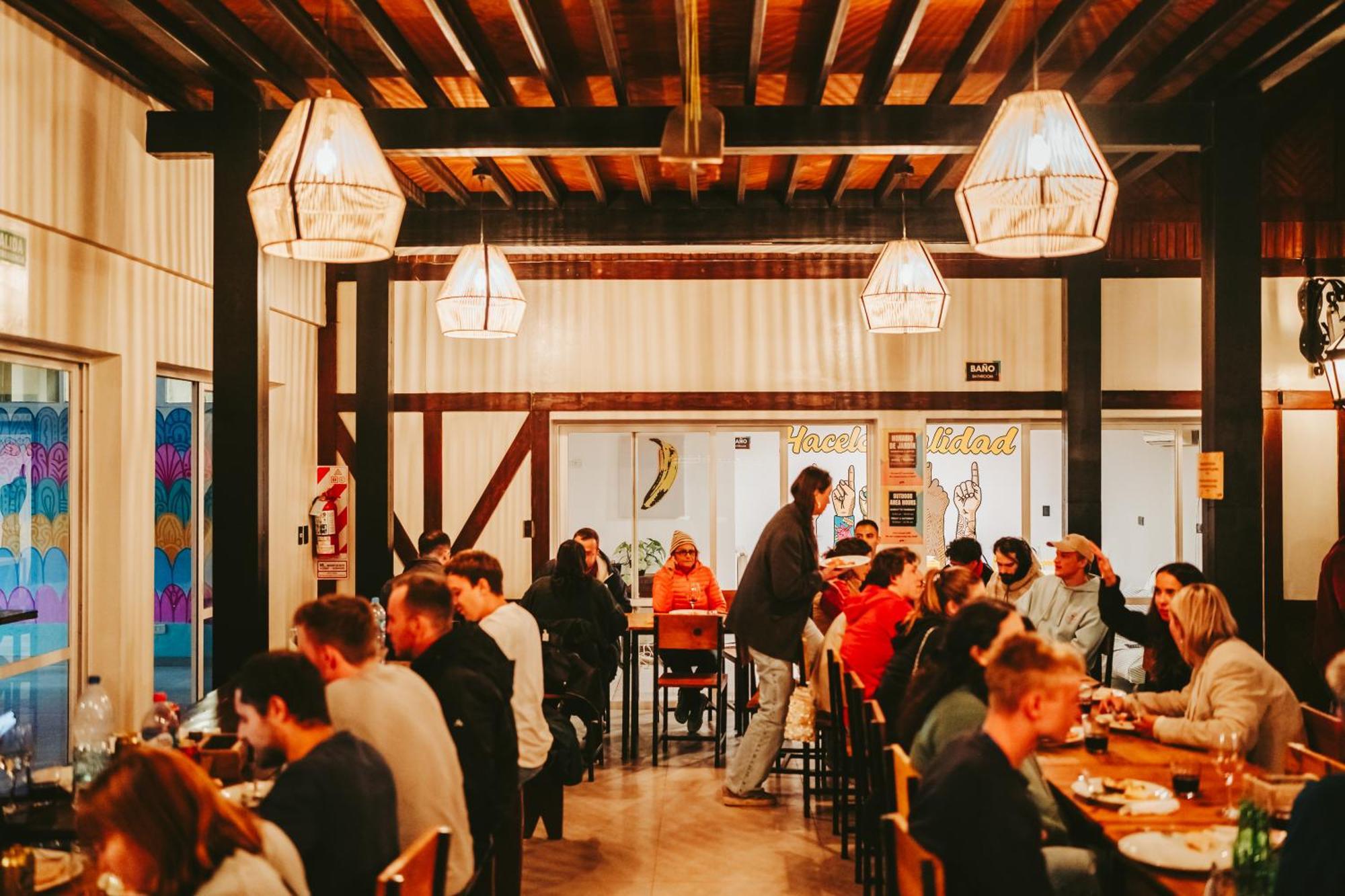 Gorilla Hostel Mendoza Ngoại thất bức ảnh
