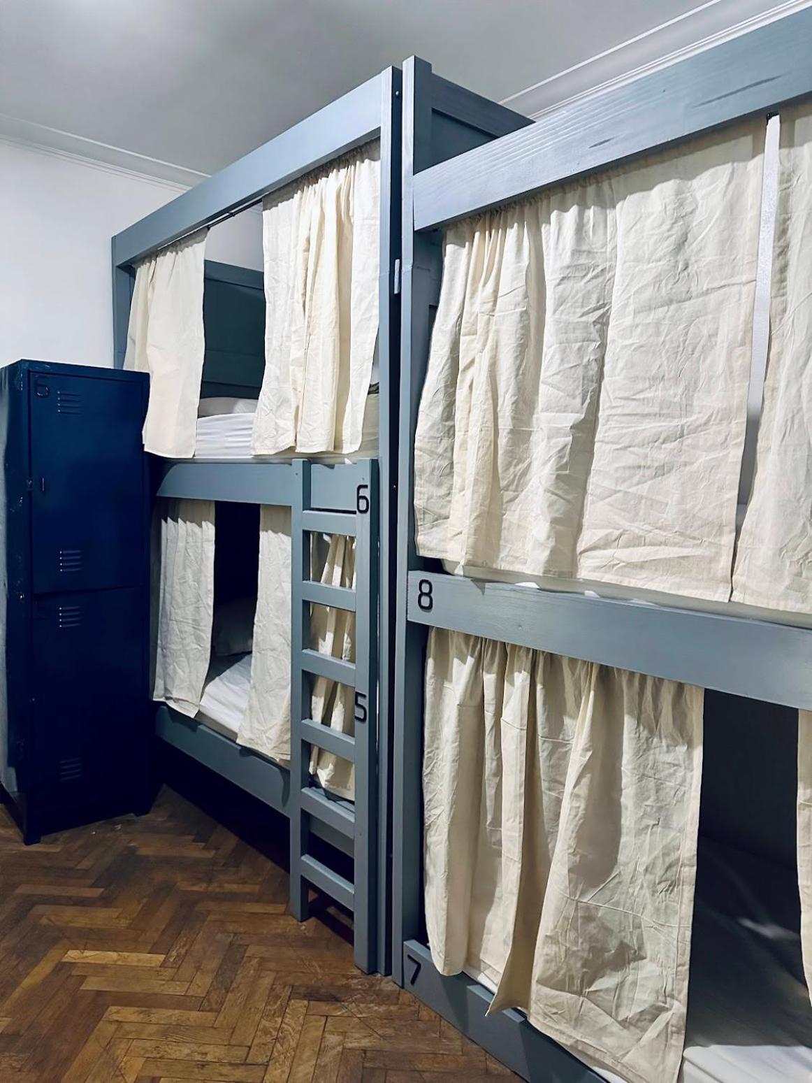 Gorilla Hostel Mendoza Ngoại thất bức ảnh
