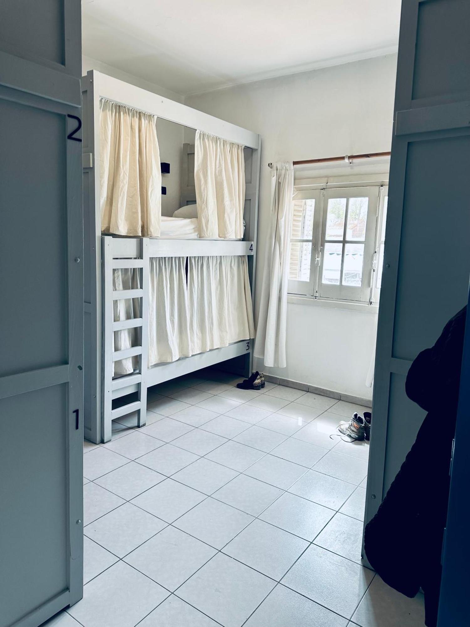 Gorilla Hostel Mendoza Phòng bức ảnh